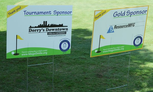 We differentiated the Gold, Silver and Bronze sponsors with text and the corresponding color border on their signs.